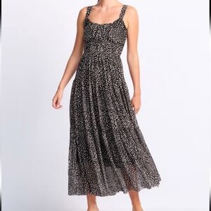 NINE BRITTON Aubriella Midi Dress Black White Print Tiered Ruffles Smocked Sz M